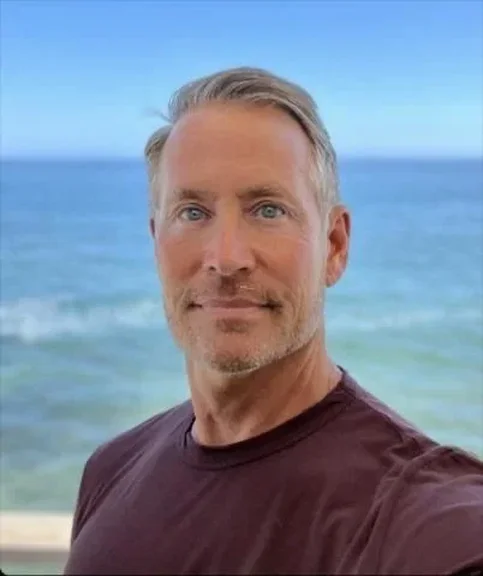 Peter Jacobson - Biography, Age, Net Worth, Career & Family Timeline