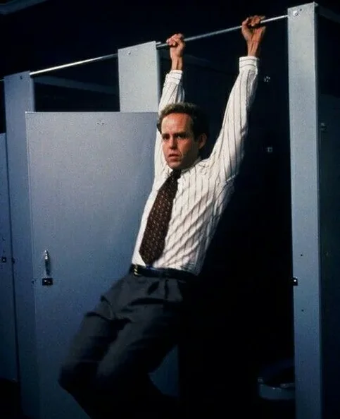 Peter MacNicol - Biography, Age, Net Worth, Career & Family Cost of Becoming