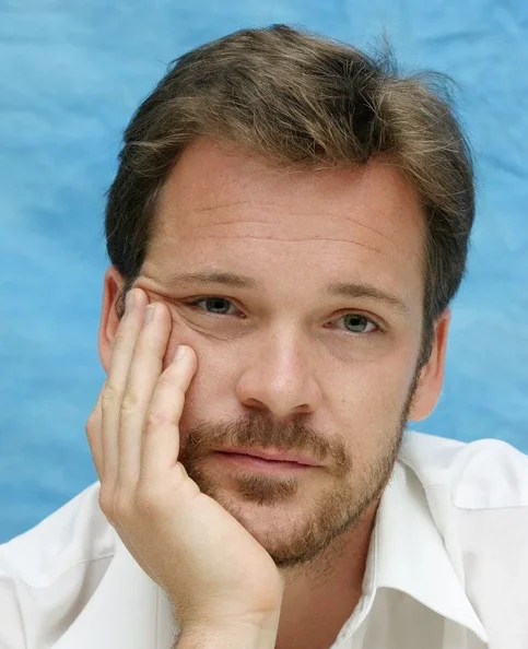 Peter Sarsgaard - Biography, Age, Net Worth, Career & Family Timeline