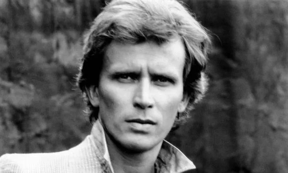 Peter Weller - Image 1
