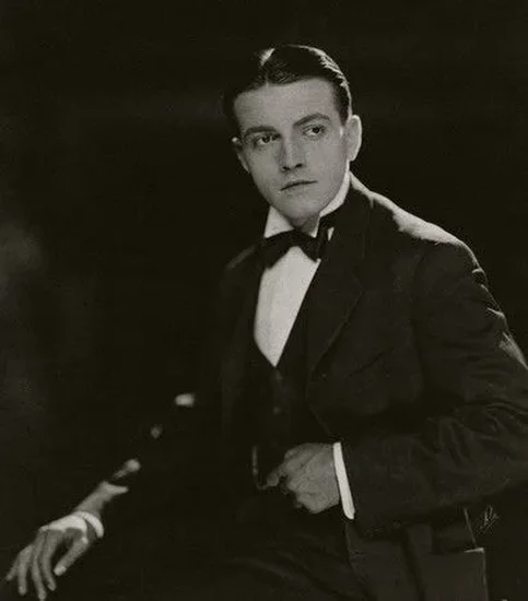 Richard Barthelmess - Biography, Age, Net Worth, Career & Family Cost of Becoming