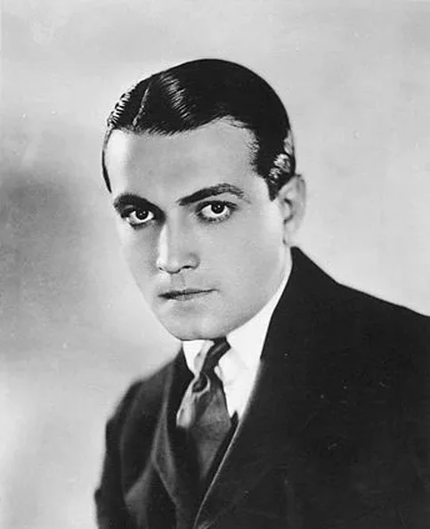 Richard Barthelmess - Biography, Age, Net Worth, Career & Family Favourites