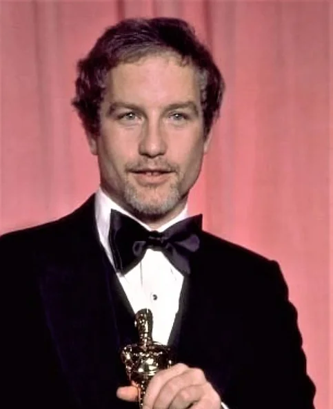 Richard Dreyfuss - Biography, Age, Net Worth, Career & Family Emotional Geography