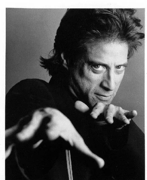 Richard Lewis - Biography, Age, Net Worth, Career & Family Timeline