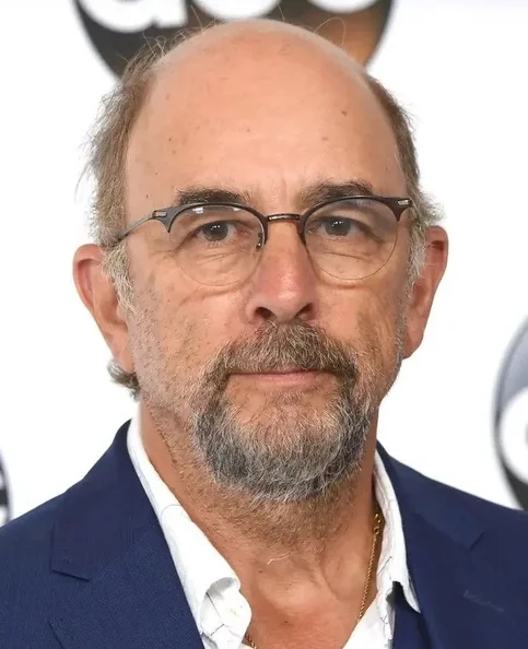 Richard Schiff - Biography, Age, Net Worth, Career & Family Timeline