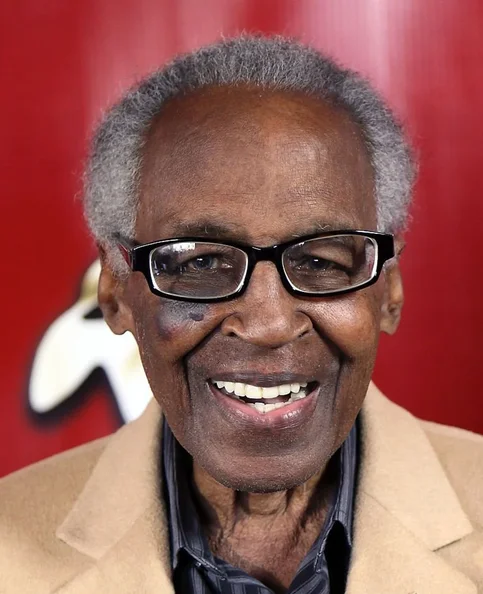 Robert Guillaume - Biography, Age, Net Worth, Career & Family Cost of Becoming