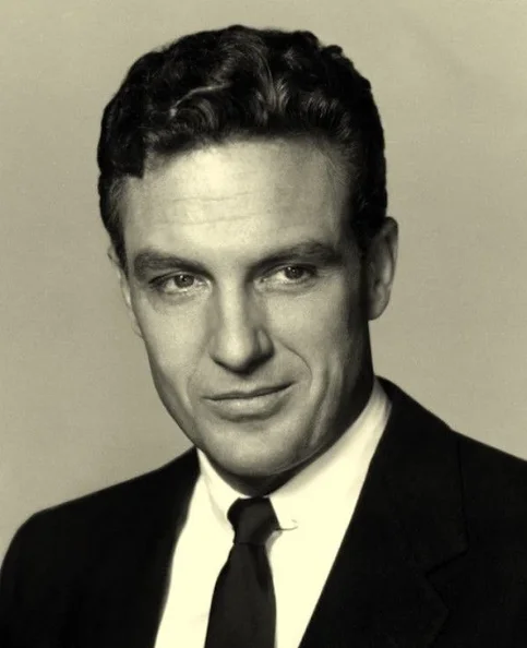 Robert Stack - Biography, Age, Net Worth, Career & Family Favourites