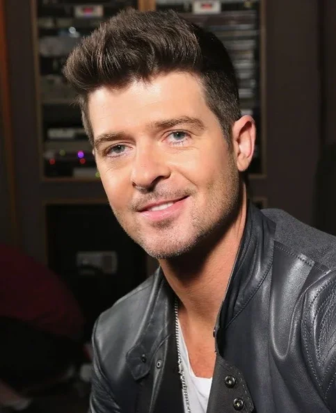 Robin Thicke - Biography, Age, Net Worth, Career & Family Cost of Becoming