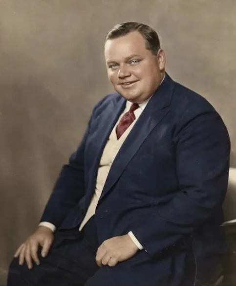 Roscoe Arbuckle - Biography, Age, Net Worth, Career & Family Timeline