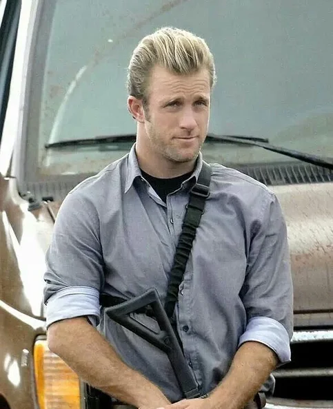 Scott Caan - Biography, Age, Net Worth, Career & Family Cost of Becoming