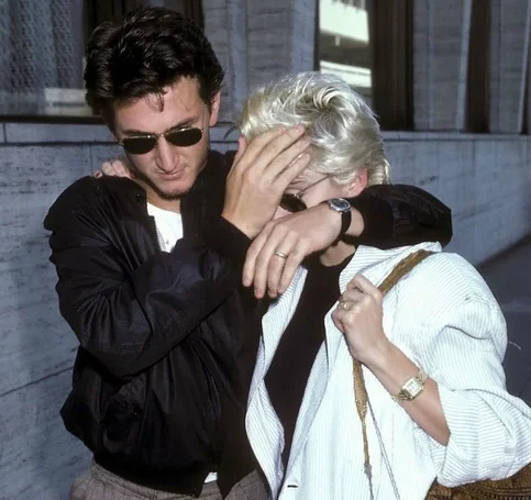 Sean Penn - Biography, Age, Net Worth, Career & Family Favourites