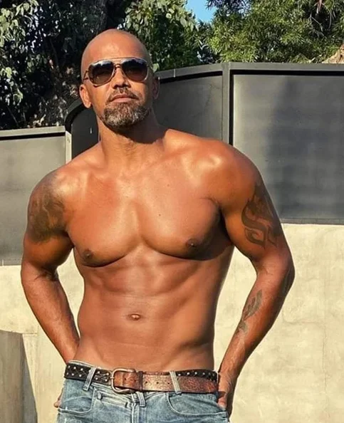 Shemar Moore - Biography, Age, Net Worth, Career & Family Cost of Becoming
