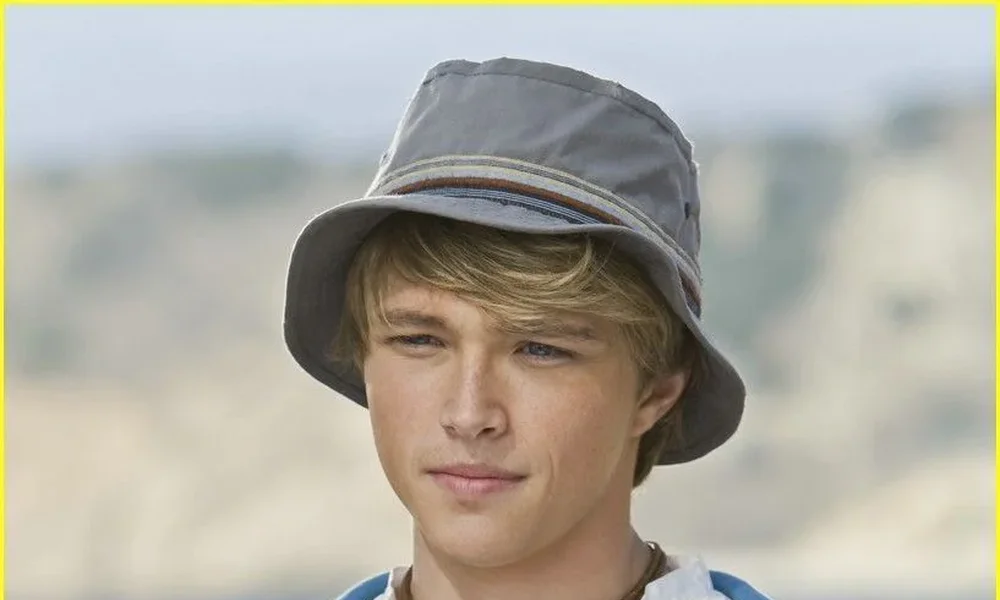 Sterling Knight - Image 1