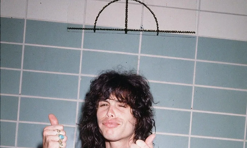 Steven Tyler - Image 1