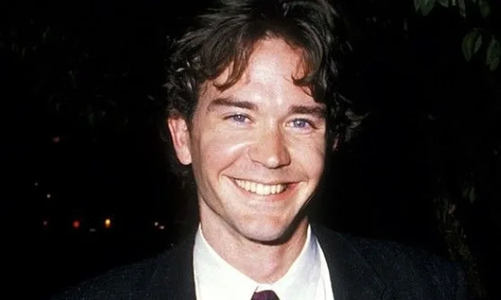 Timothy Hutton - Image 1