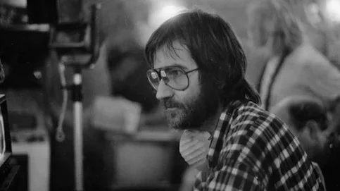 Tobe Hooper - Biography, Age, Net Worth, Career & Family Favourites