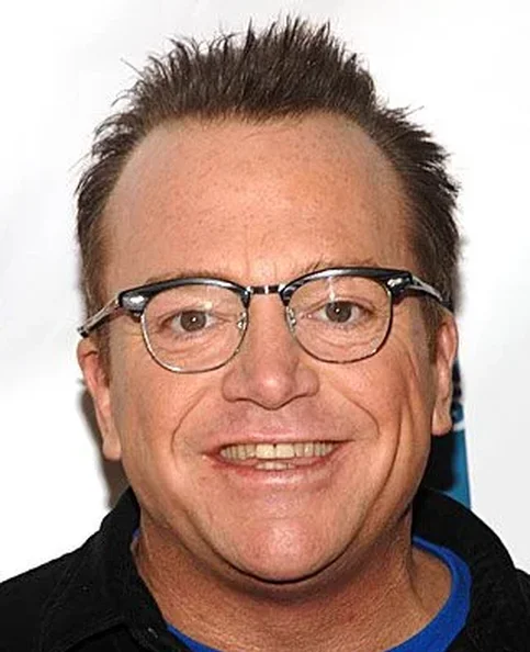 Tom Arnold - Biography, Age, Net Worth, Career & Family Emotional Geography