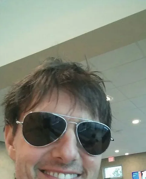 Tom Cruise - Biography, Age, Net Worth, Career & Family Cost of Becoming