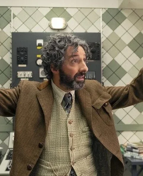 Tony Hale - Biography, Age, Net Worth, Career & Family Emotional Geography