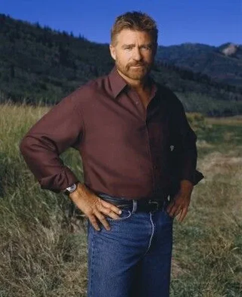 Treat Williams - Biography, Age, Net Worth, Career & Family Timeline