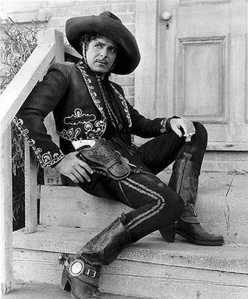 Warner Baxter - Biography, Age, Net Worth, Career & Family Timeline