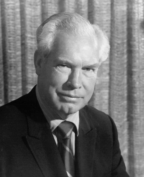 William Hanna - Biography, Age, Net Worth, Career & Family Favourites