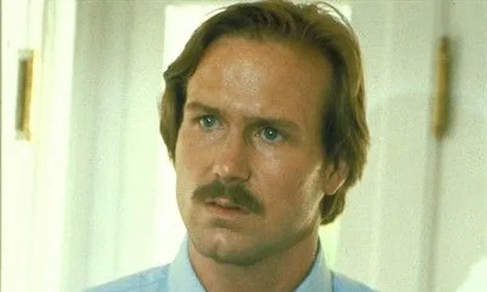 William Hurt - Image 1